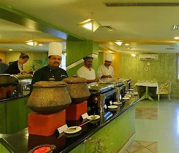 Lotus 8 Hotel Nedumbassery 3*,  India